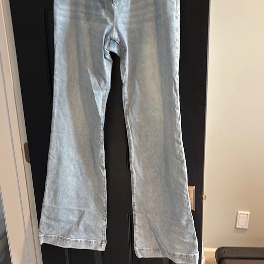 Alice & Olivia NWT SZ 32 jeans - Picture 6 of 7